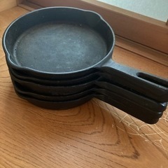 鉄スキレット　4枚組