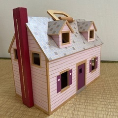 木製ドールハウス　Melissa&Doug Fold&go Dollhouseの画像