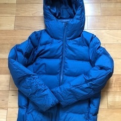 UNIQLO ユニクロ シームレスダウン ジャケット メンズ　Sサイズ