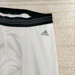 ★未使用品　アディダス　インナーパンツ　Ｌサイズの画像