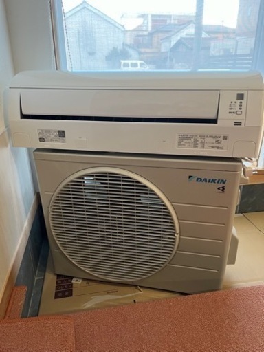 新品同様2023年ダイキンエアコンS223ATES-W 6畳用 100V