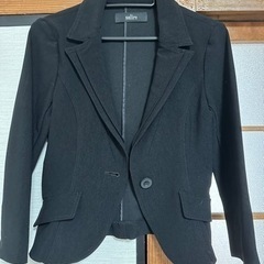 サリア　ジャケット