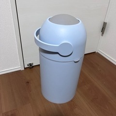 美品　オムツゴミ箱　ピジョン　ステール
