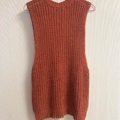 ラグナムーン　ニットベストの画像