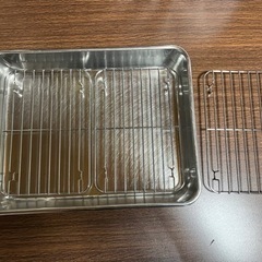 厨房用品---かき揚げ器具、ステンレス製バットの画像