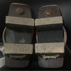 美品 アンティーク ヴィンテージ 下駄 昭和レトロ 女性 草履 希少品 全長22センチ マニア アクセサリー 木工品 スニーカー スリッパ 骨董品の画像