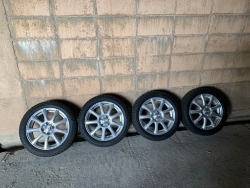 ダンロップのスタッドレスタイヤ