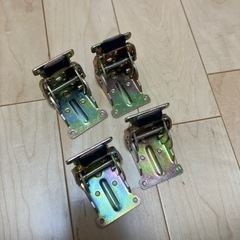 折り畳み金具　diy  折り畳みテーブル　椅子の画像