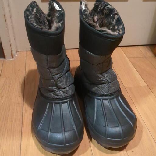新品スノーブーツ24〜24,5