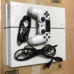【取引完了】PS4中古　コントローラー1個　電源ケーブル