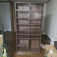 本棚　
幅90高さ183奥行き29