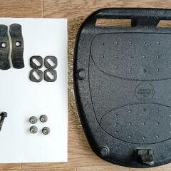 GIVI  モノロックベース