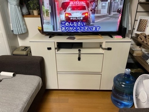 テレビ台