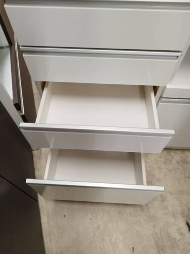 ①ニトリ NITORI キッチンボード レジューム 食器棚 キッチン収納 おしゃれ デザイン家具 北欧 新生活 幅(W)90cm ホワイト 白 クリーニング済み 堺市 石津【ジャングルジャングルサカイ石津店】