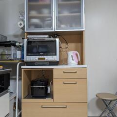 食器棚　幅90cm　高さ200cm　奥行き45cm