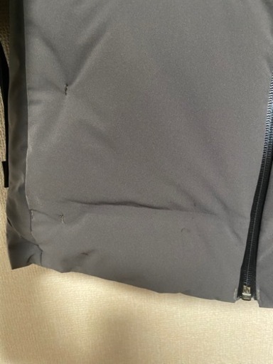 値下げしました。再販！！DESCENTE デサント ジャケット 2022 DOWN