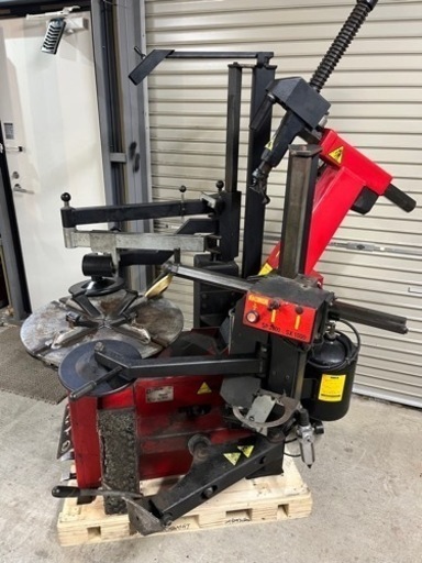 決まりました　タイヤチェンジャー  サポート付　工具　スタッドレス