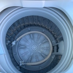 ハイアール全自動電気洗濯グレー色 容量5.5kg、2019年製の画像