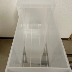 クリア収納棚の画像