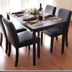 (お取引中)ダイニングテーブル     希望あれば椅子4脚セットの画像