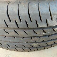 225/60R17 4本　ヨコハマ　ブルーアースE51の画像