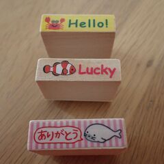 新品未使用　木製スタンプ　海　魚　水族館の画像