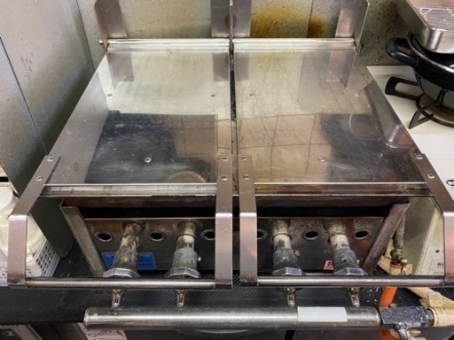 値下げ。メーカー不明。都市ガス用餃子焼器　中古品