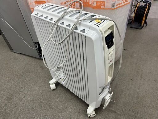 デロンギ　オイルヒーター　TDD0915W ■暖房能力1500W■リモコン無し