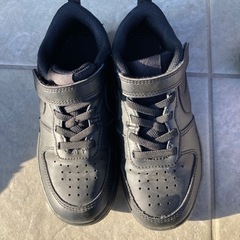 NIKE キッズスニーカー