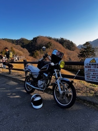 バイク gn125 2F