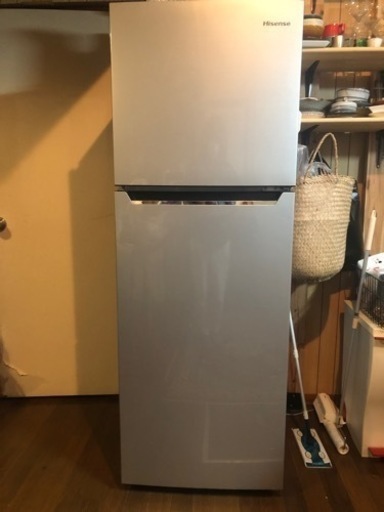 ハイセンス　冷蔵庫　グレー　2ドア　中古品　動作確認済み