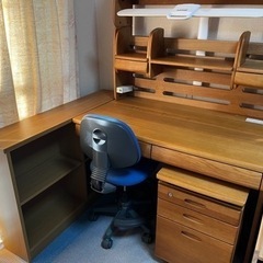 美品　ITOKI 高級学習机