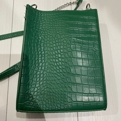 スクエア　ショルダーバックの画像