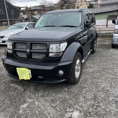 ダッジナイトロ4WD SXTの画像