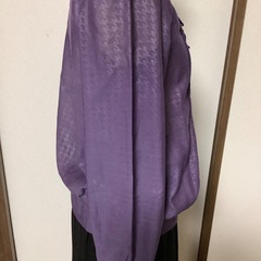 パープルブラウスの画像