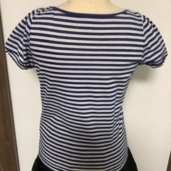 ブルーボーダーカットソーの画像