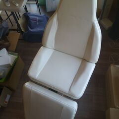 エステ用チェアー