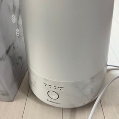 美品Francfranc 超音波加湿器の画像