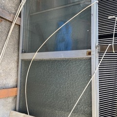 昭和ガラス　外アルミ引き戸