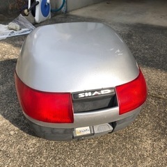 (取引先決まりました)バイクのボックス