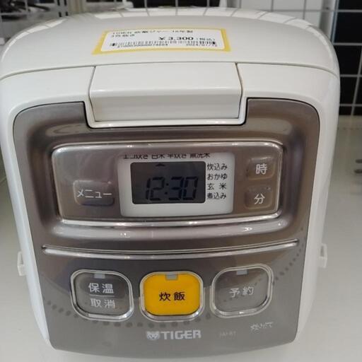 TIGER 炊飯ジャー 18年製 3合炊き                TJ2786