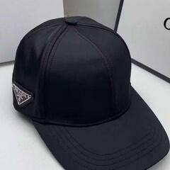 お取り引き決まりました。PRADA　ノベルティーキャップ