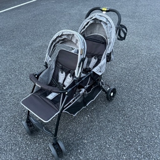 二人乗りベビーカー