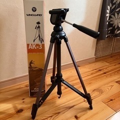 カメラの三脚の画像
