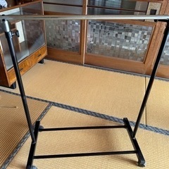 物干し台　洗濯物の画像
