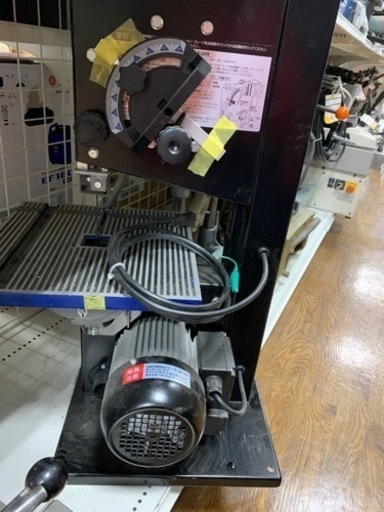 卓上木工バンドソー　　　EARTH MAN       RBS-195A     1024000019038