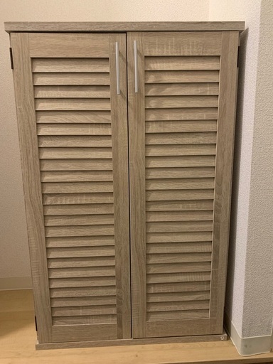 【中古美品】ルーバーシューズボックス