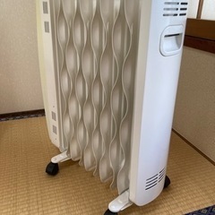 オイルヒーター アイリスオーヤマ ウェーブの画像