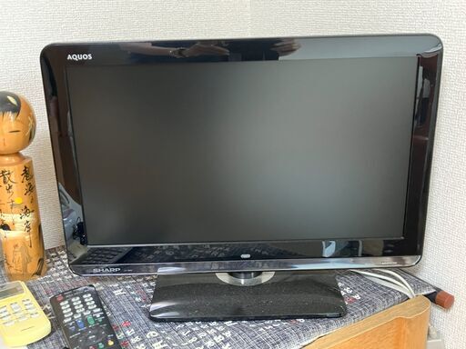 アクオス液晶テレビ19インチ
