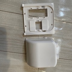 リッチェル　コンセントカバーの画像